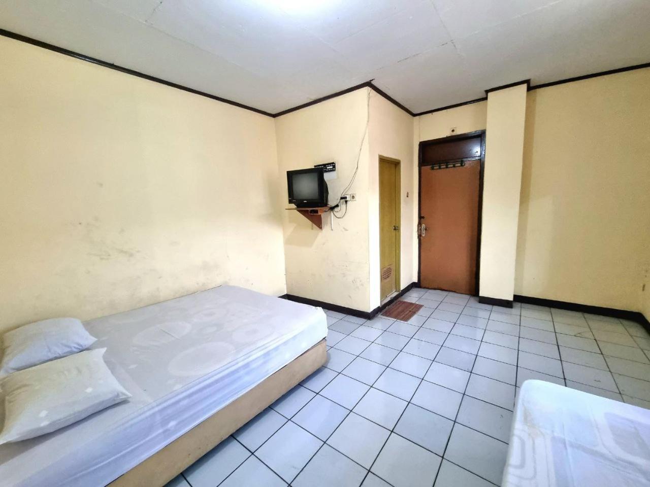 Hotel Harapan Jaya Jakarta Exteriör bild