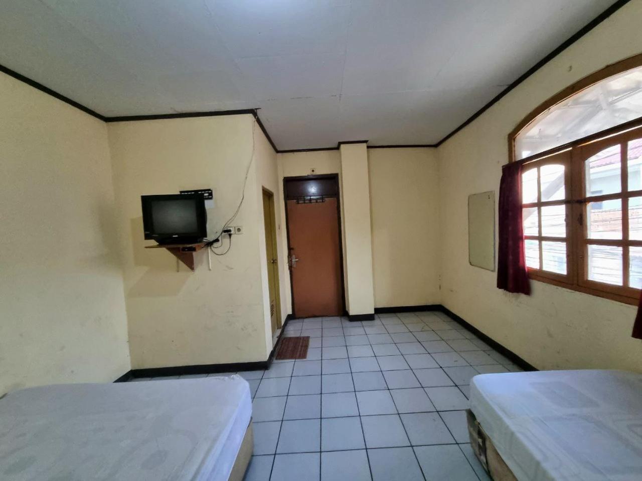 Hotel Harapan Jaya Jakarta Exteriör bild