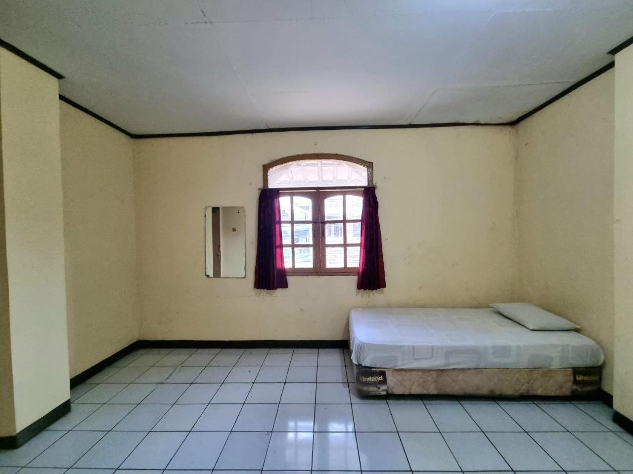 Hotel Harapan Jaya Jakarta Exteriör bild