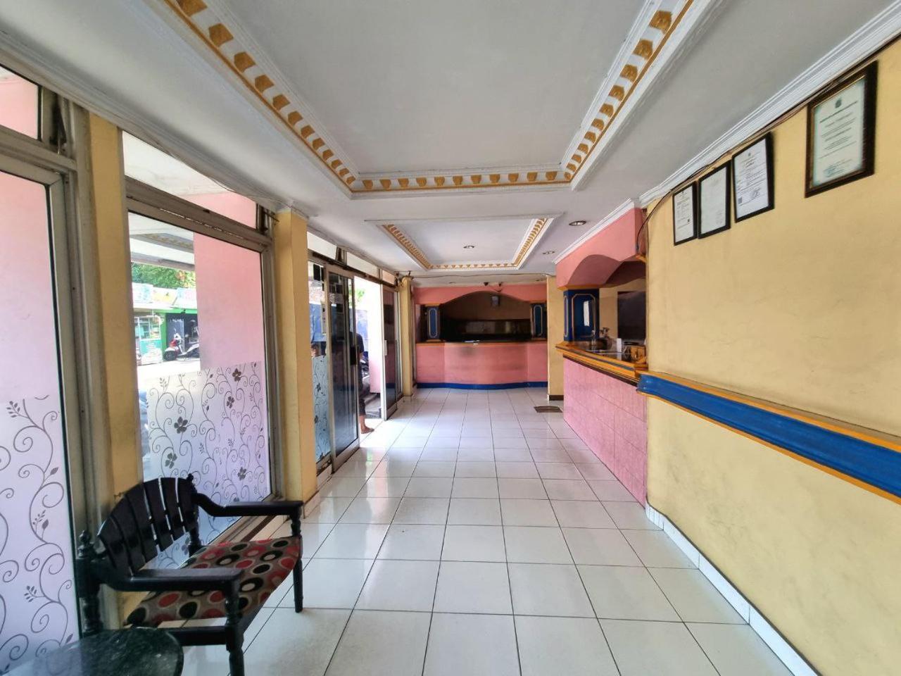 Hotel Harapan Jaya Jakarta Exteriör bild